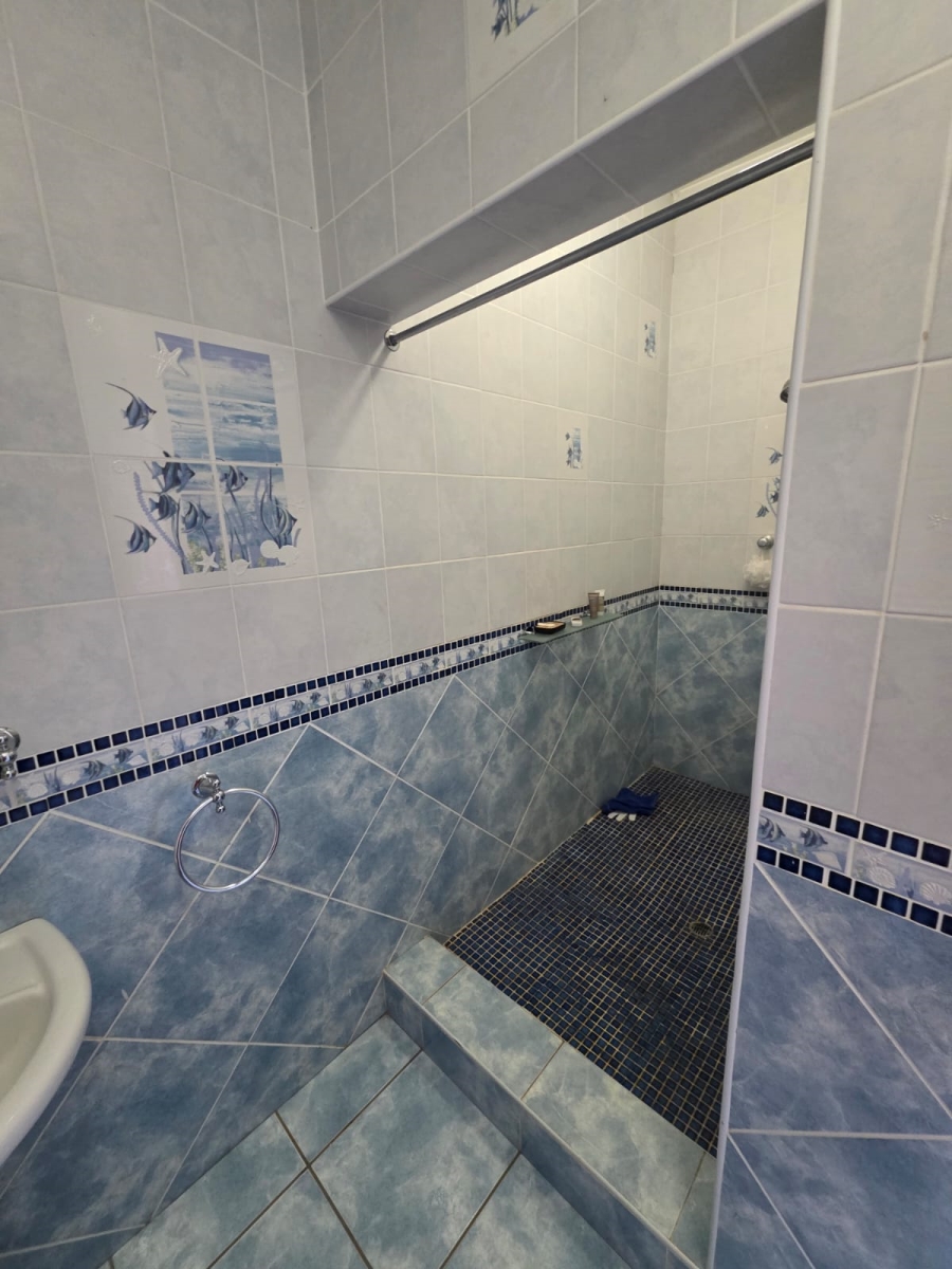 4 Bedroom Property for Sale in Lindequesdrif North West